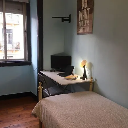 Проживание в семье Friendly Arroios
